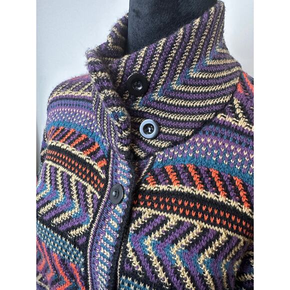 Multicolor Patterned Women's Sweater Coat - Picture 4 of 10